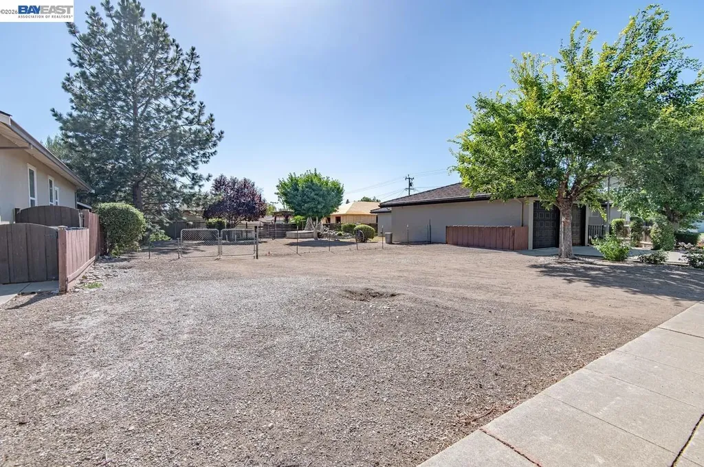 1681 5th Street Livermore CA 94550