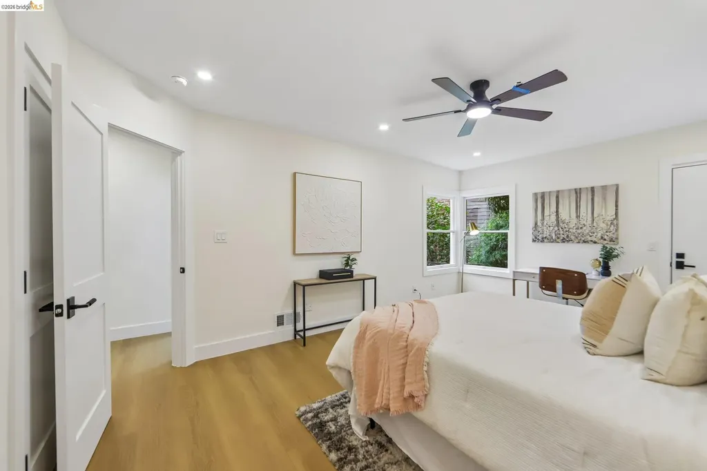 4049 Canon Avenue Oakland CA 94602