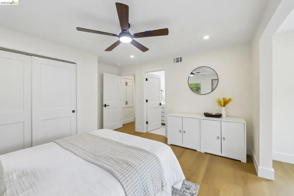 4049 Canon Avenue Oakland CA 94602