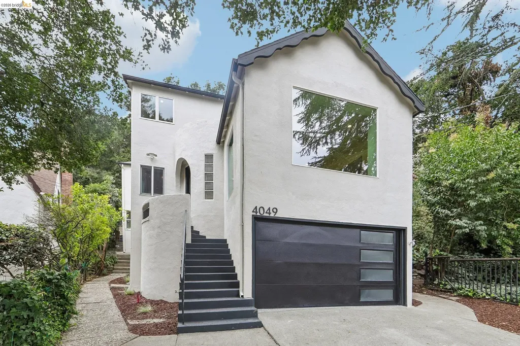 4049 Canon Avenue Oakland CA 94602