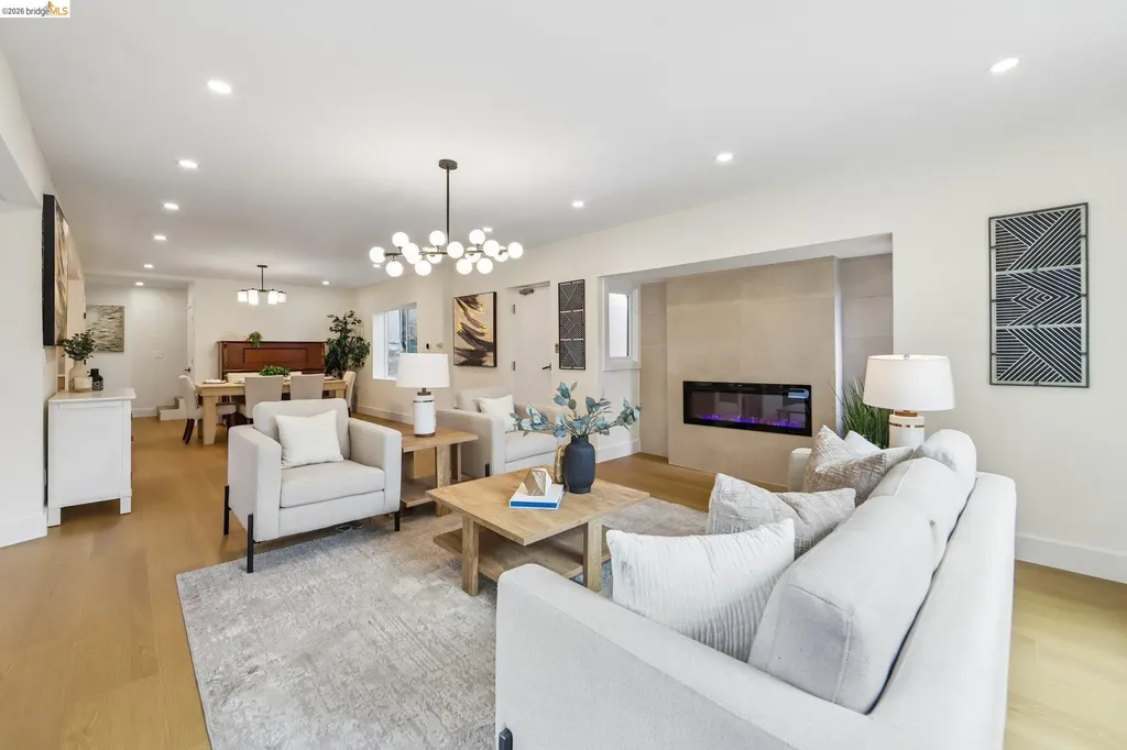 4049 Canon Avenue Oakland CA 94602