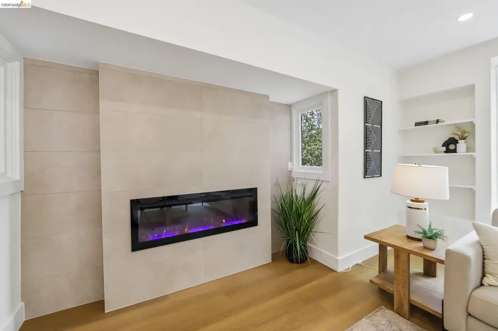 4049 Canon Avenue Oakland CA 94602