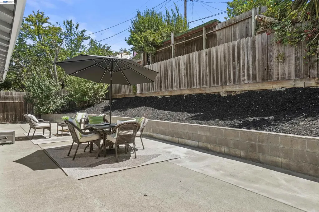 406 Mini Drive Vallejo CA 94589