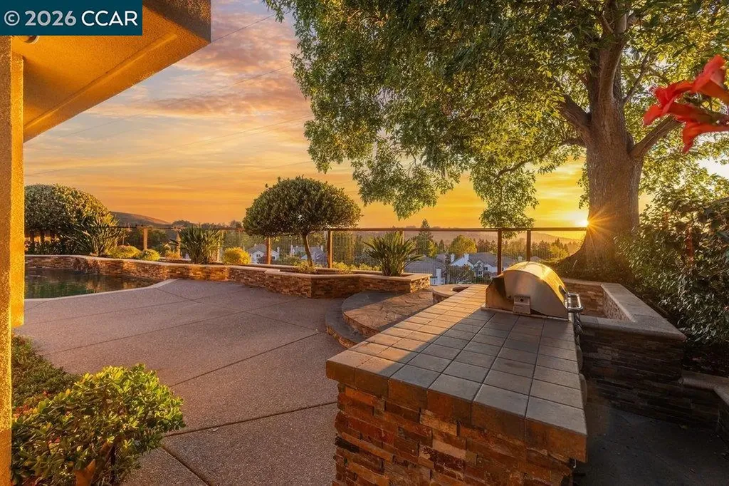318 Sunset Drive Danville CA 94506