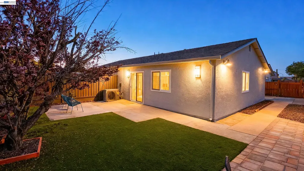 31265 Lily Street Union City CA 94587