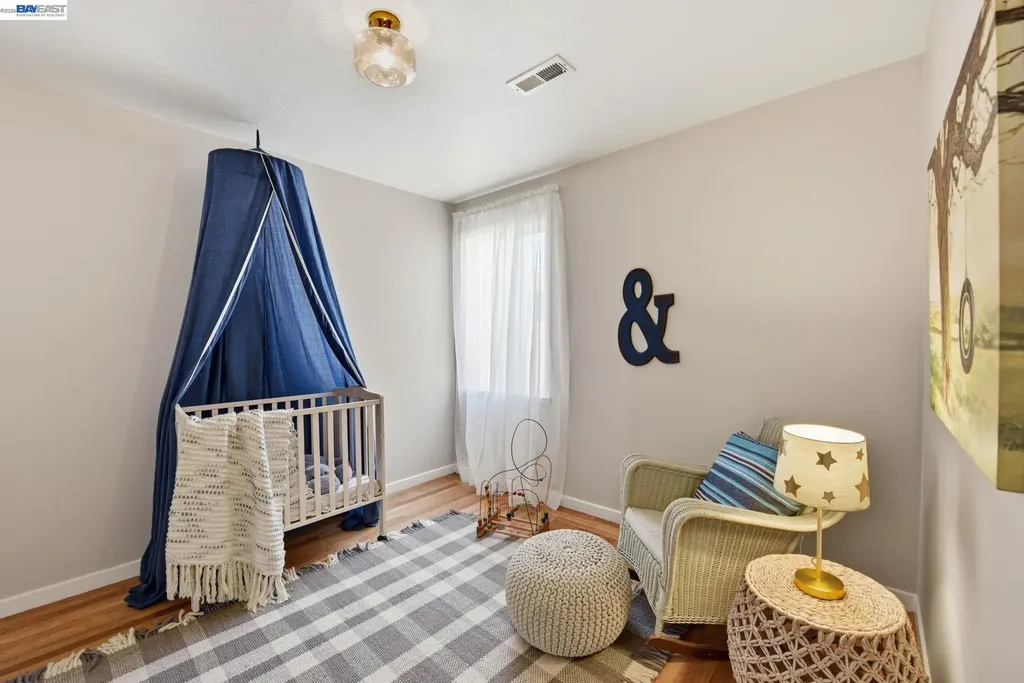 1135 Via Esperanza San Lorenzo CA 94580