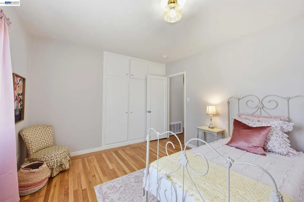 1135 Via Esperanza San Lorenzo CA 94580