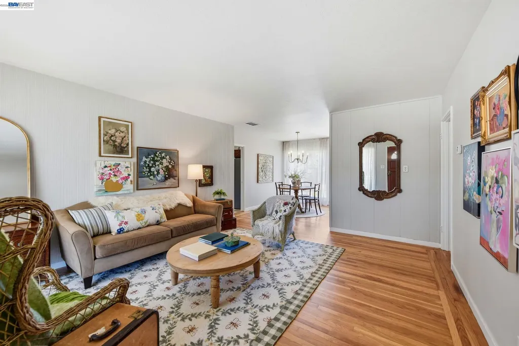 1135 Via Esperanza San Lorenzo CA 94580