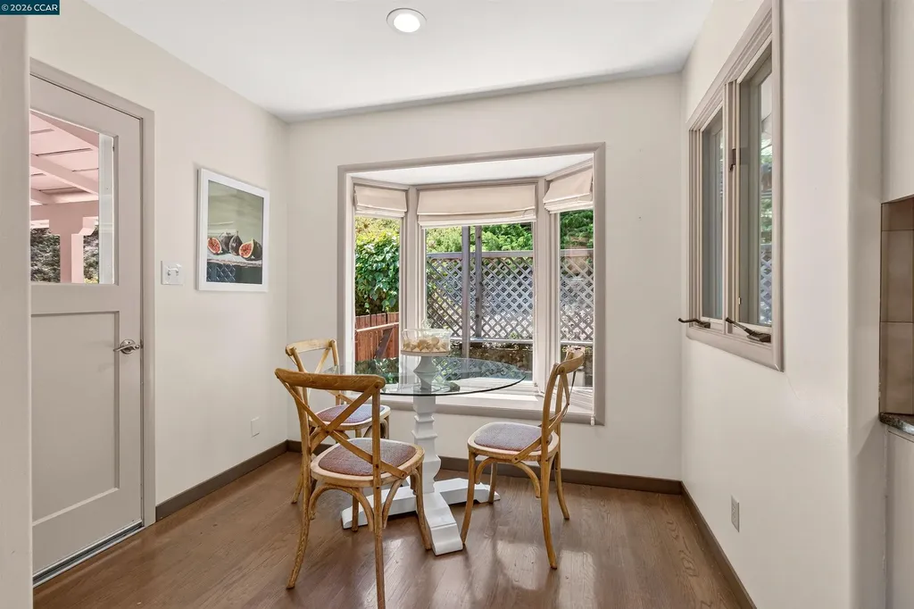1 Greenwood Court Orinda CA 94563