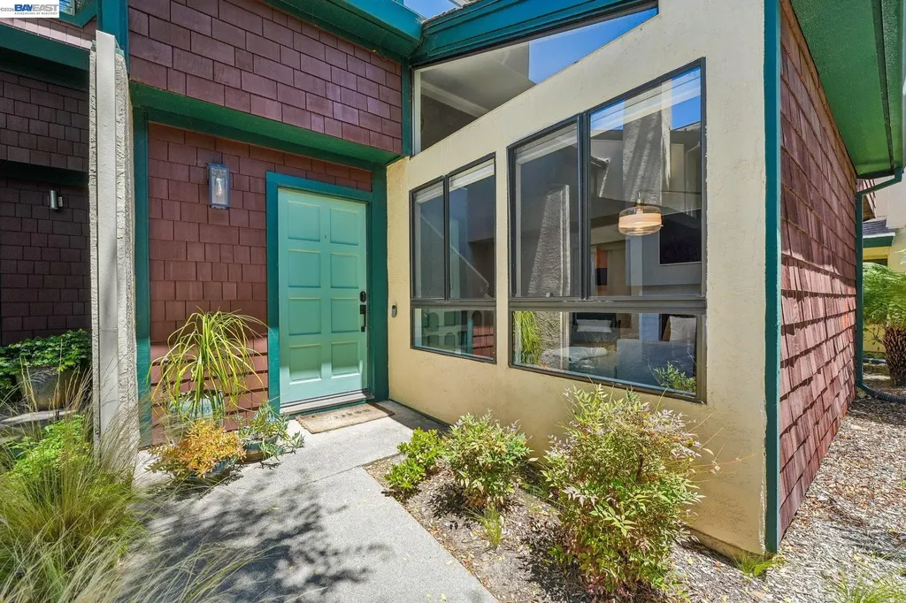 505 Lagunaria Lane Alameda CA 94502