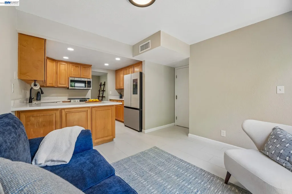505 Lagunaria Lane Alameda CA 94502
