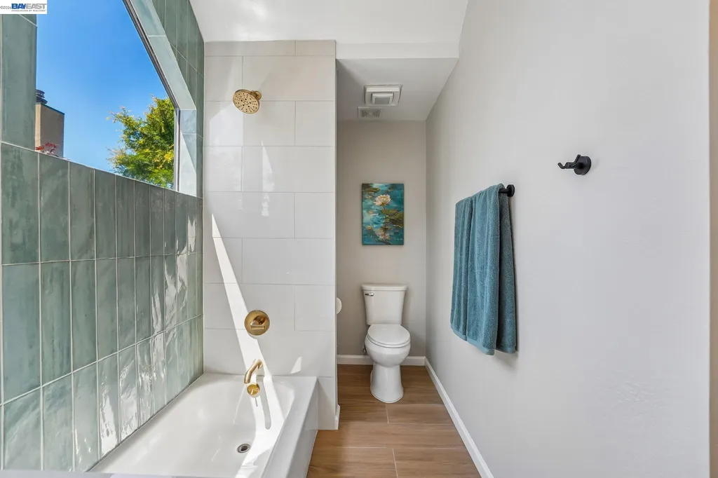 505 Lagunaria Lane Alameda CA 94502