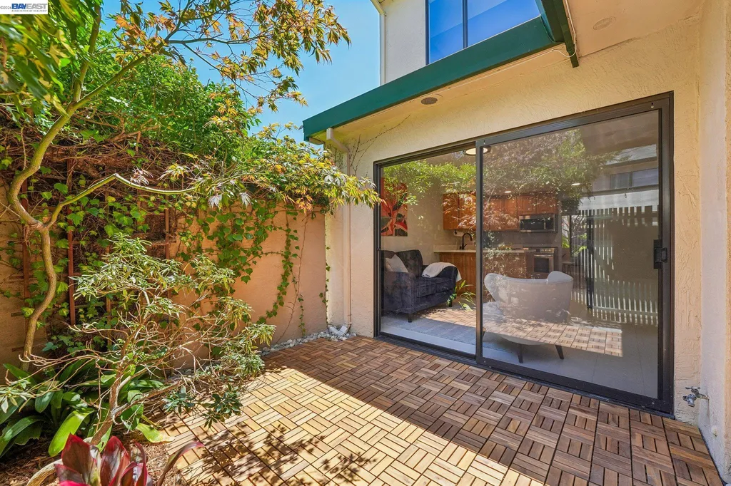 505 Lagunaria Lane Alameda CA 94502