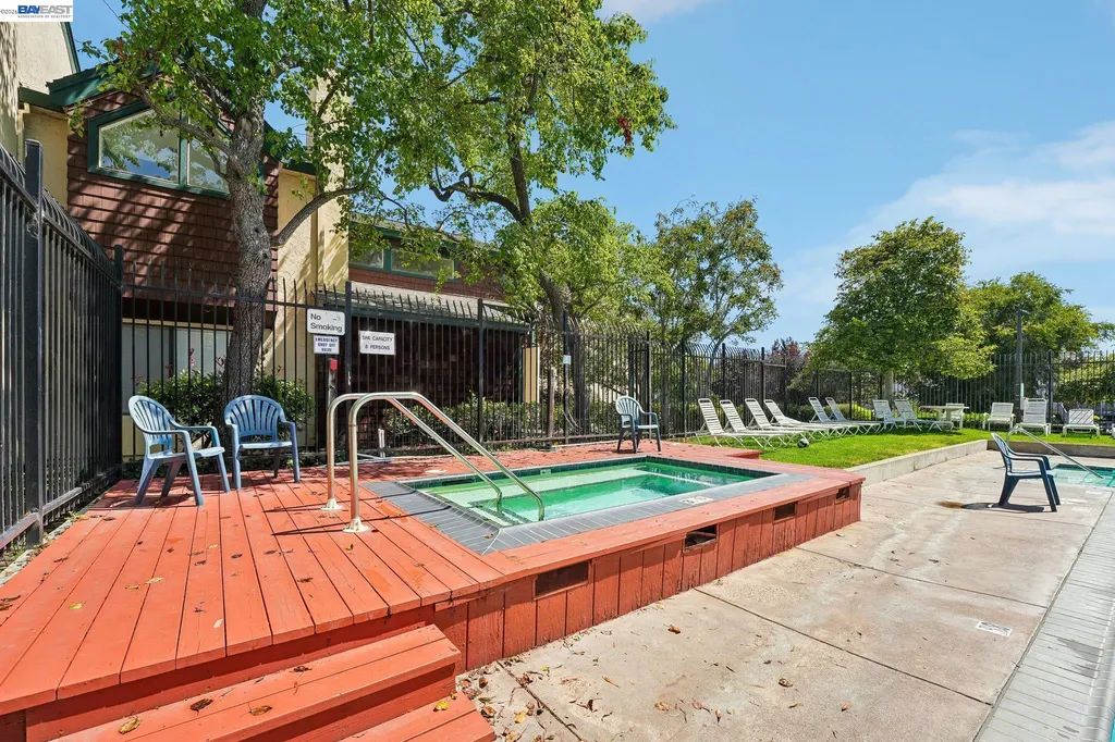 505 Lagunaria Lane Alameda CA 94502