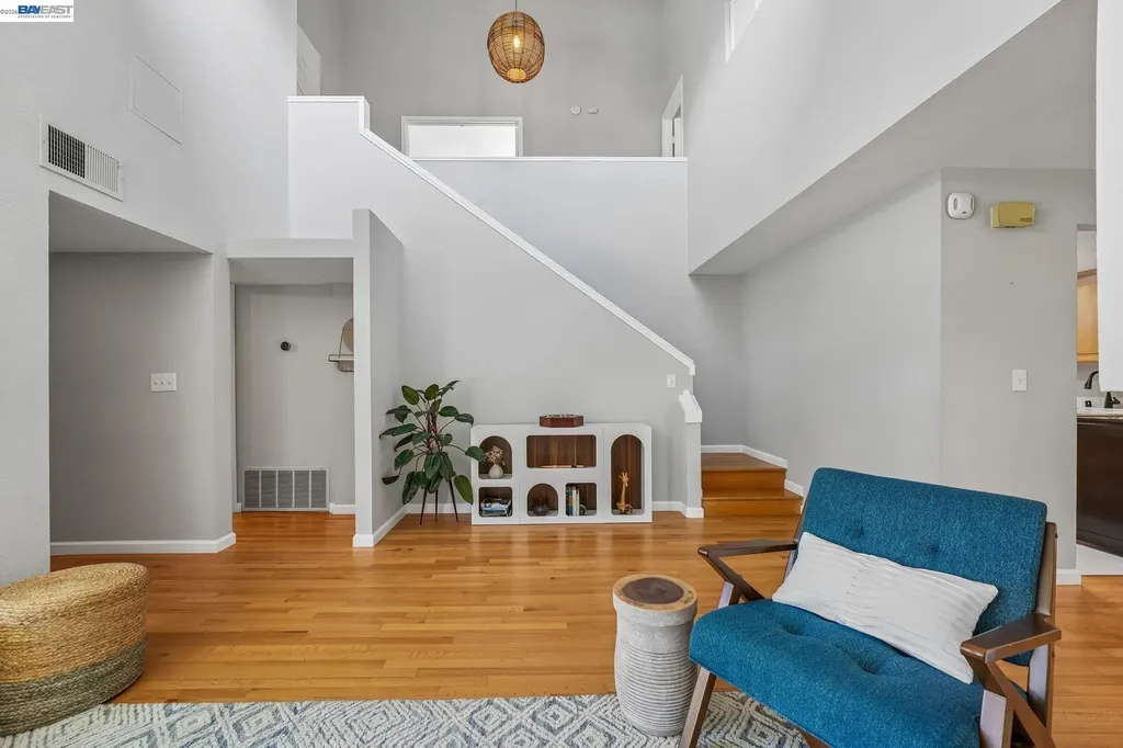 505 Lagunaria Lane Alameda CA 94502