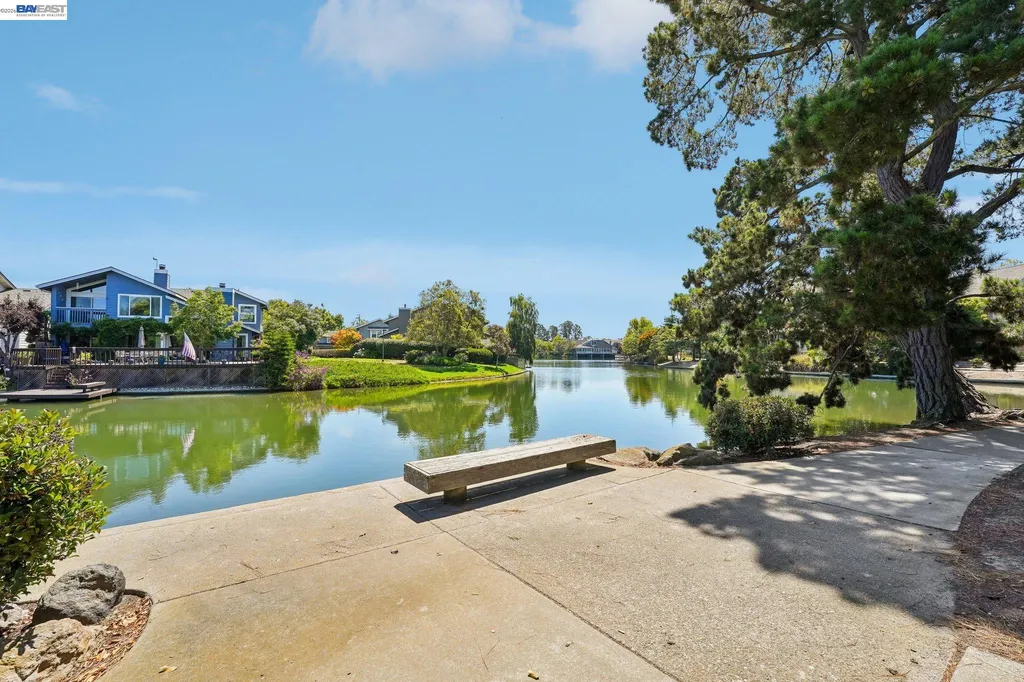 505 Lagunaria Lane Alameda CA 94502