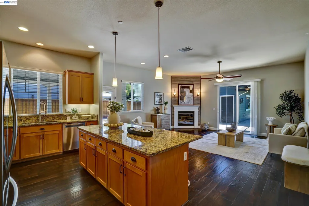 244 Sonia Way Livermore CA 94550