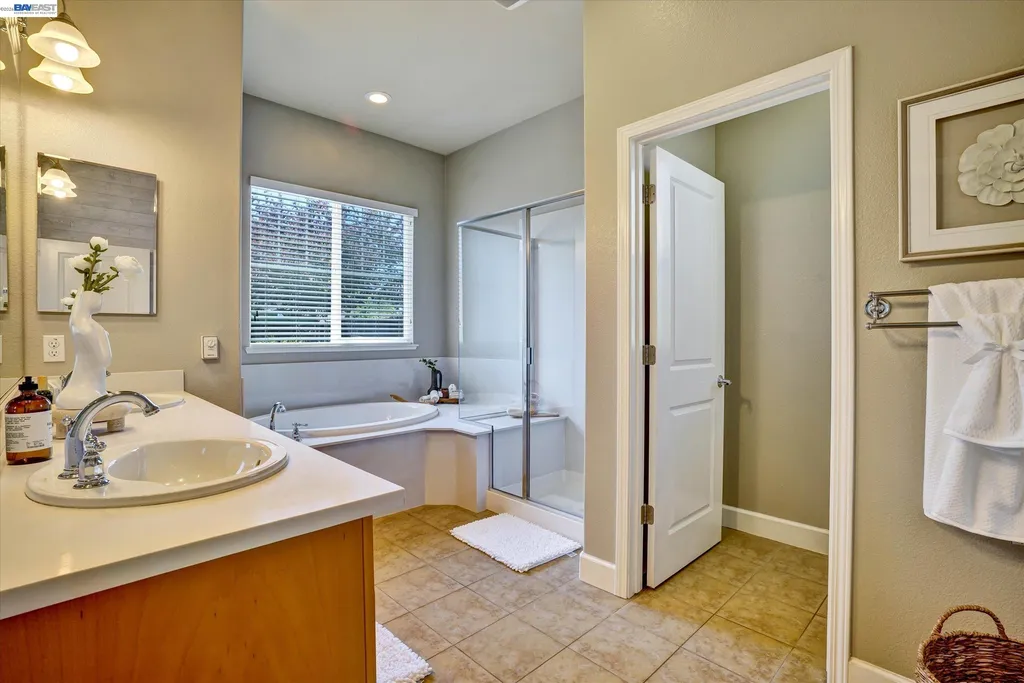 244 Sonia Way Livermore CA 94550