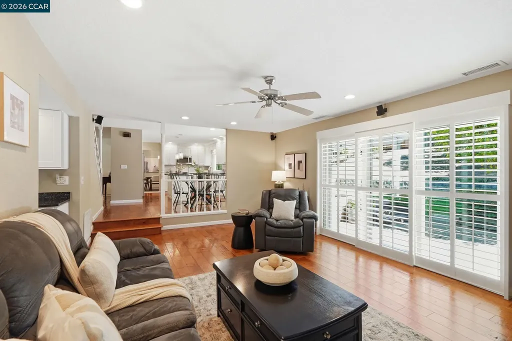 717 Bloching Circle Clayton CA 94517