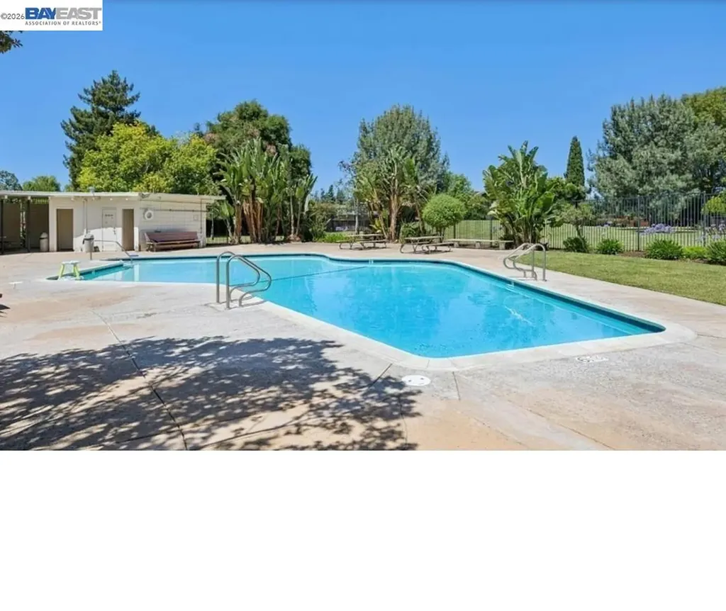 2683 Parkside Drive Fremont CA 94536