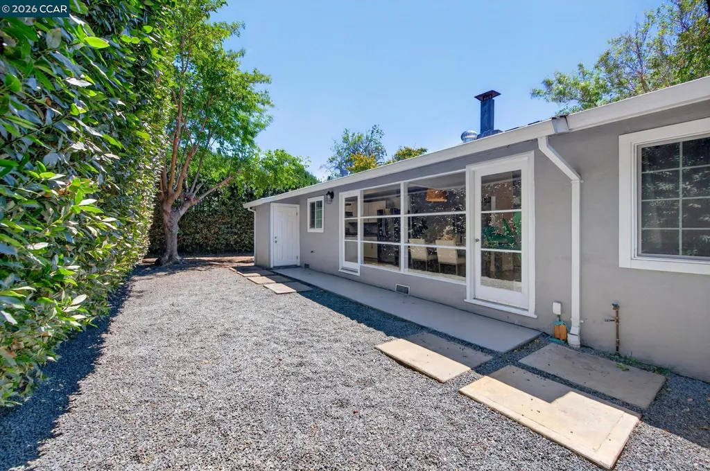 2245 Krueger Drive Concord CA 94520