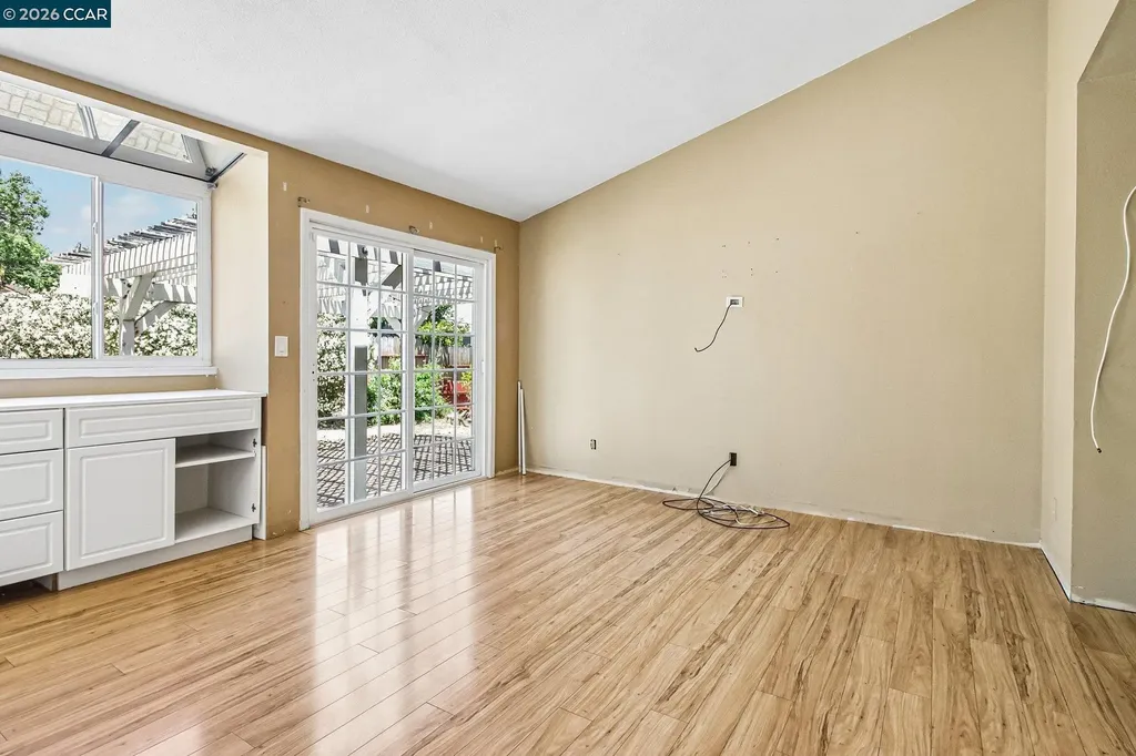 410 Oakbreeze Court Martinez CA 94553