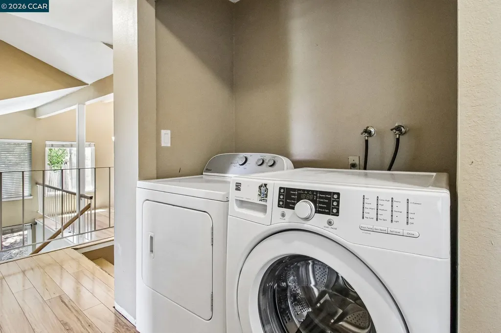 410 Oakbreeze Court Martinez CA 94553