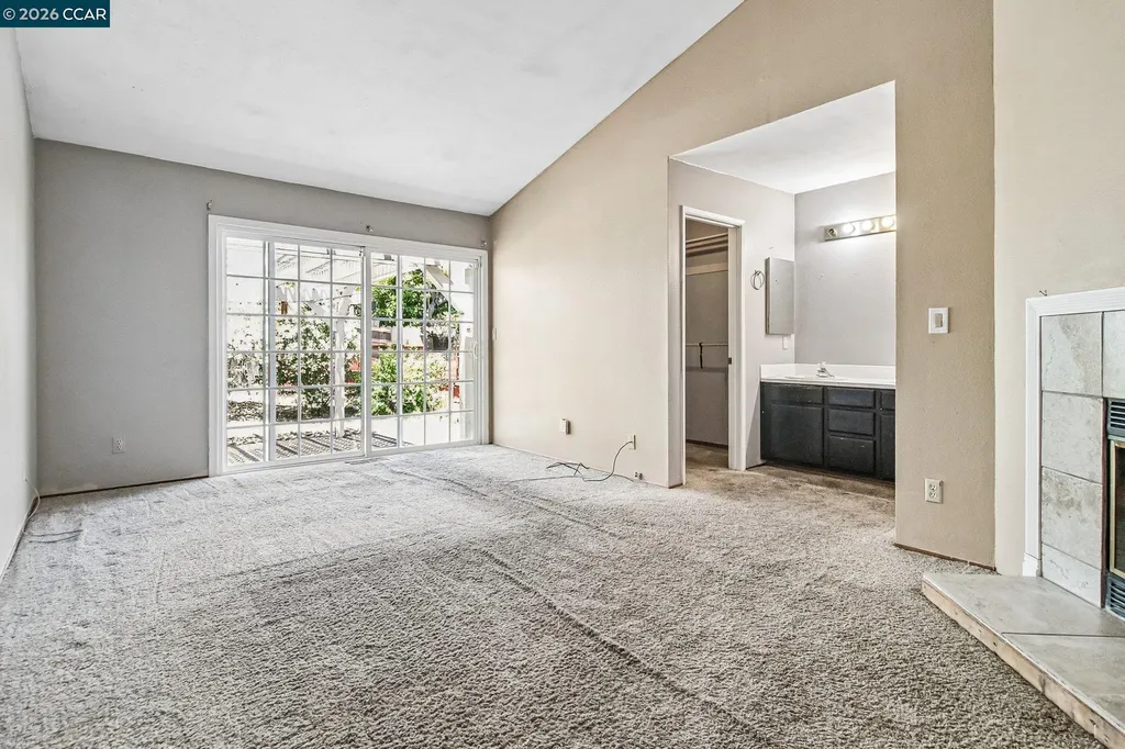 410 Oakbreeze Court Martinez CA 94553