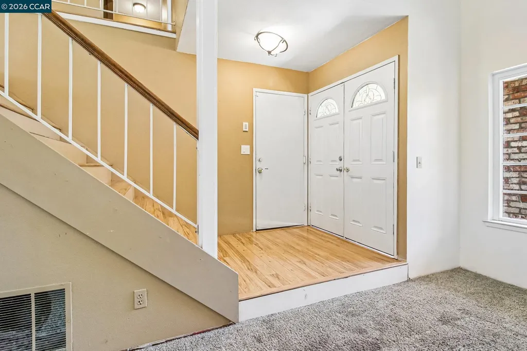 410 Oakbreeze Court Martinez CA 94553