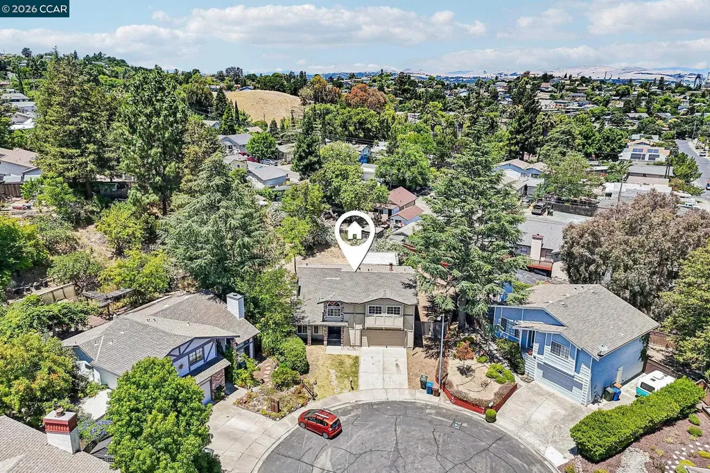 410 Oakbreeze Court Martinez CA 94553