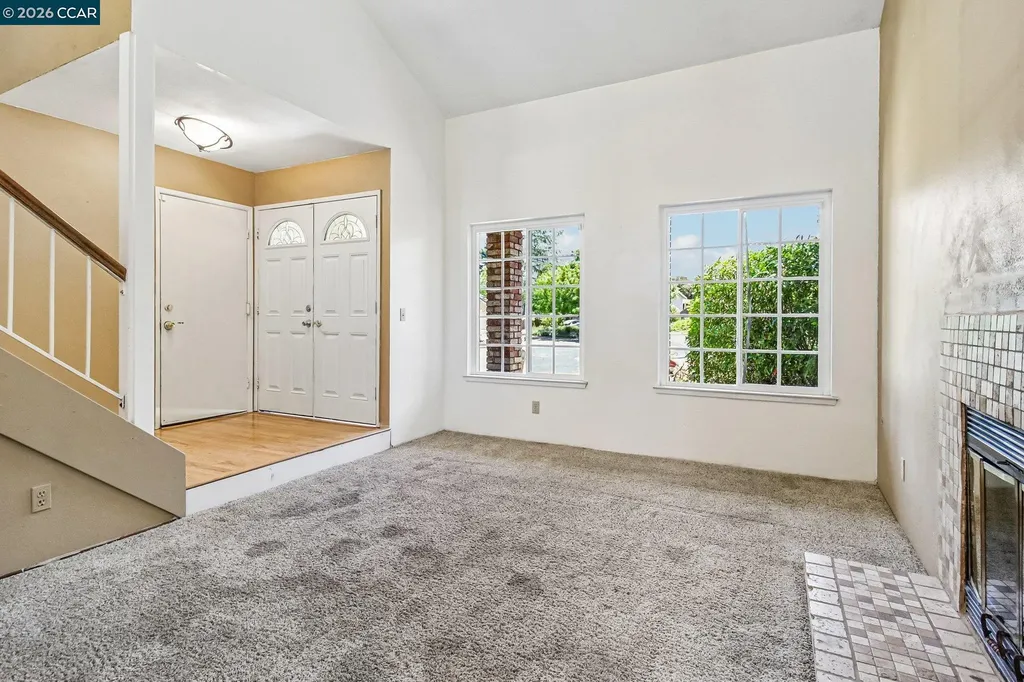 410 Oakbreeze Court Martinez CA 94553