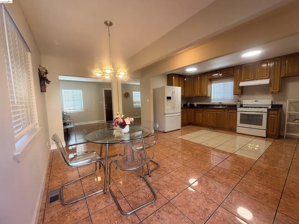 534 22nd Street Richmond CA 94801