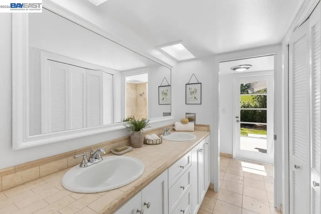 3180 Roundhill Road Alamo CA 94507