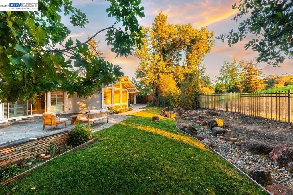 3180 Roundhill Road Alamo CA 94507