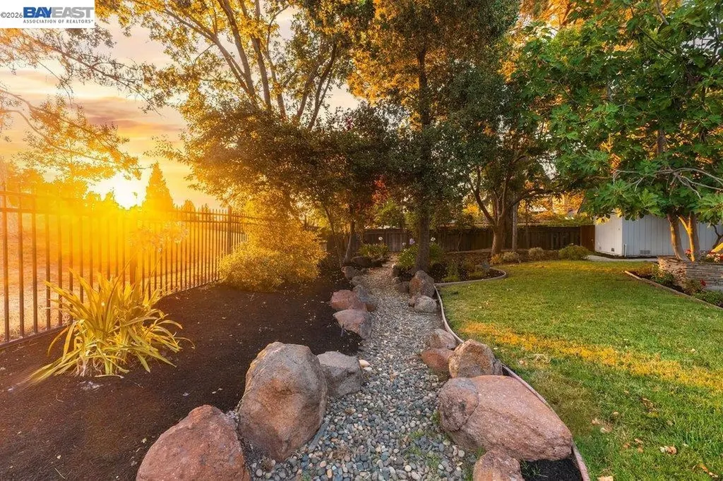 3180 Roundhill Road Alamo CA 94507