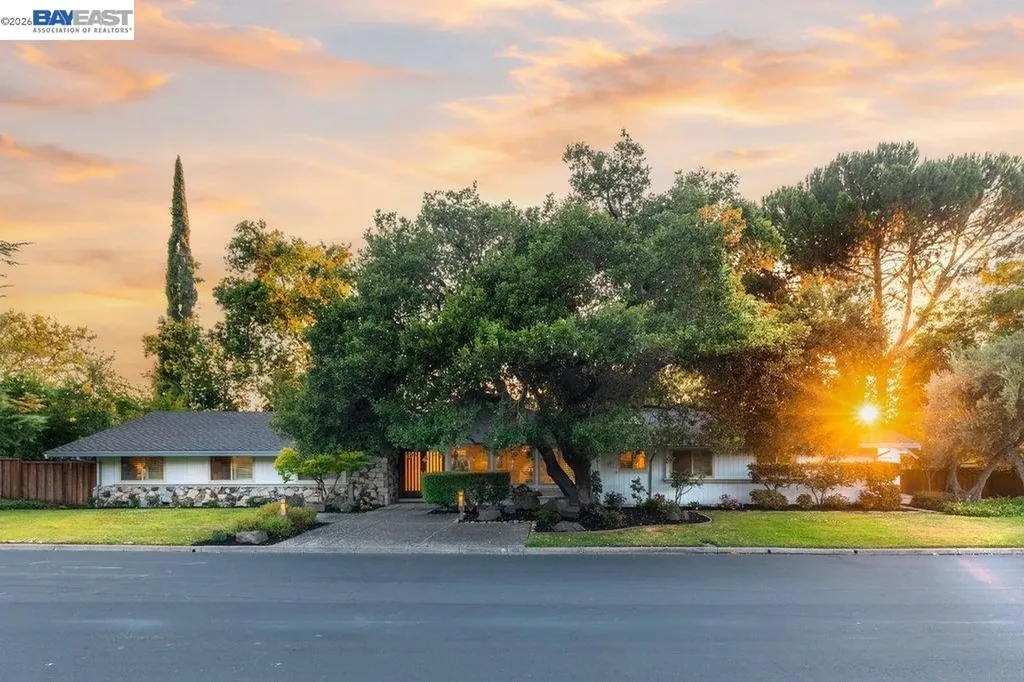 3180 Roundhill Road Alamo CA 94507