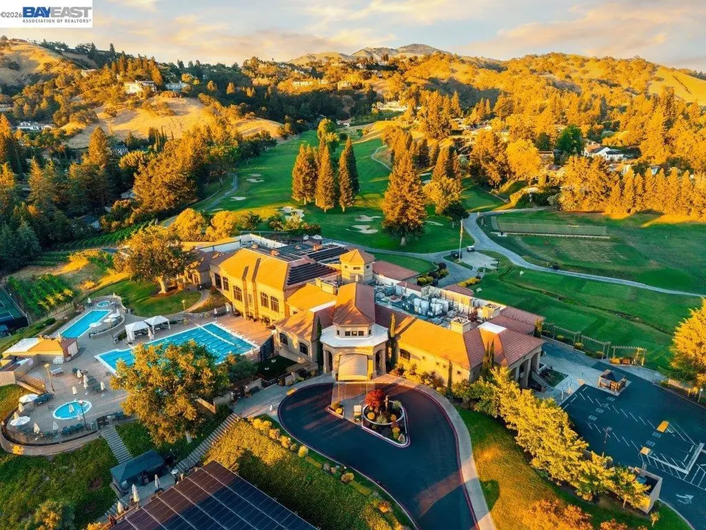 3180 Roundhill Road Alamo CA 94507