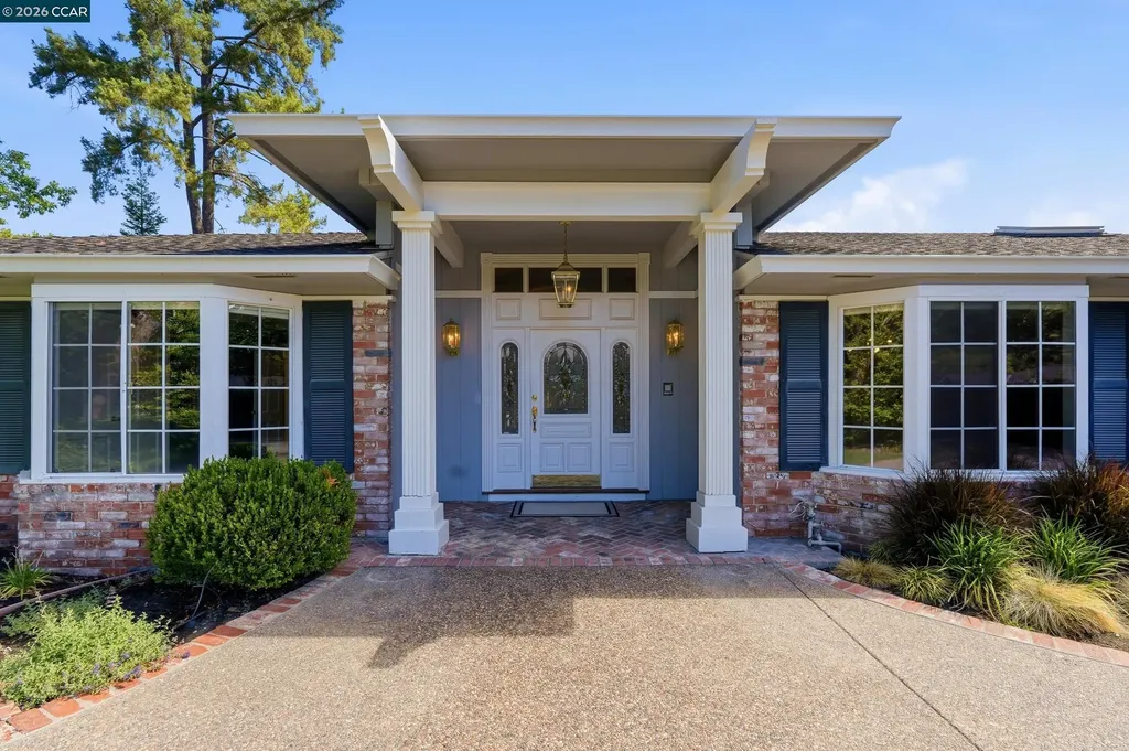 44 Squire Court Alamo CA 94507