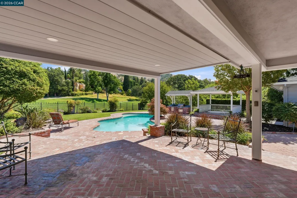 44 Squire Court Alamo CA 94507