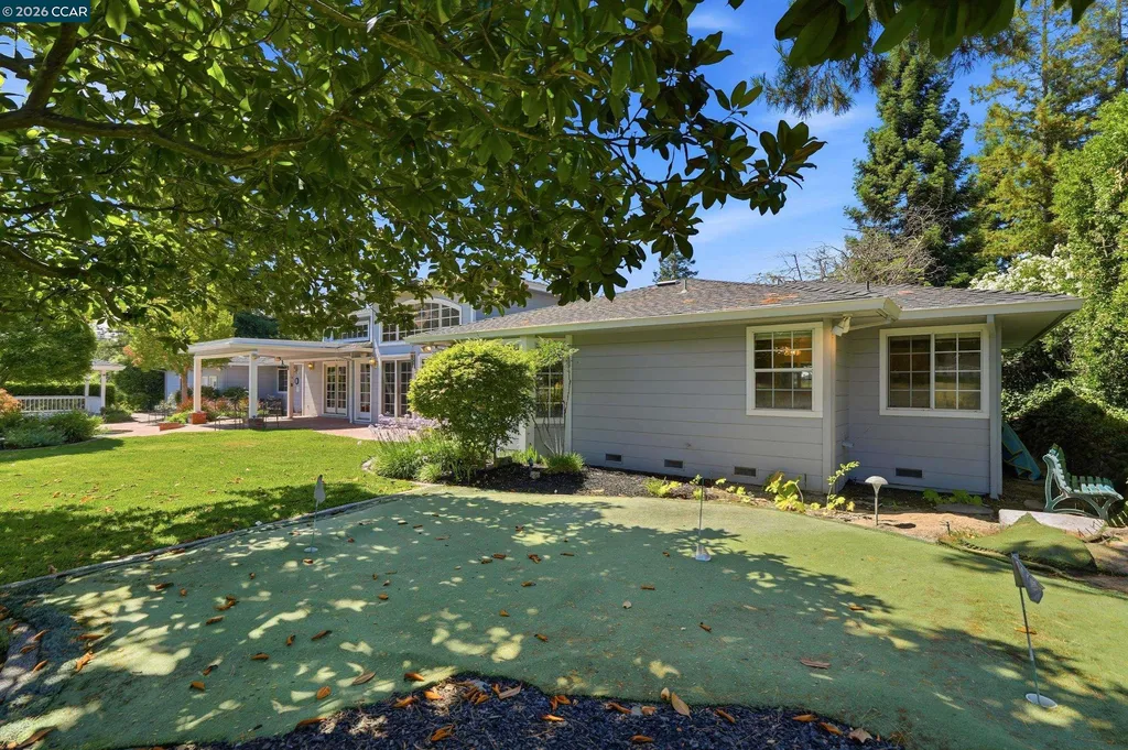 44 Squire Court Alamo CA 94507
