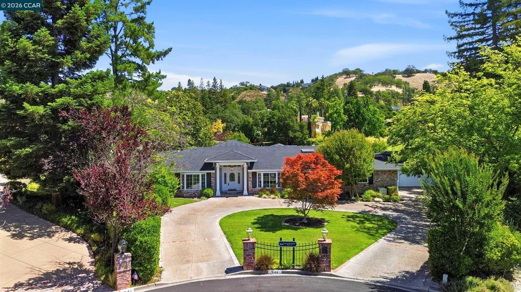 44 Squire Court Alamo CA 94507