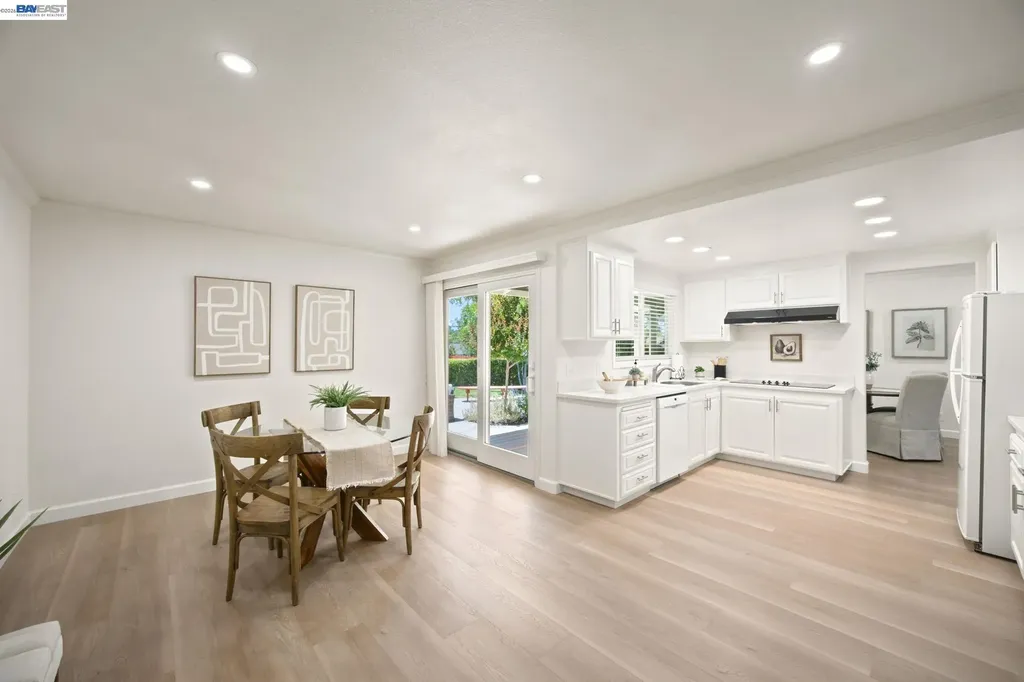 1082 Springfield Drive Walnut Creek CA 94598