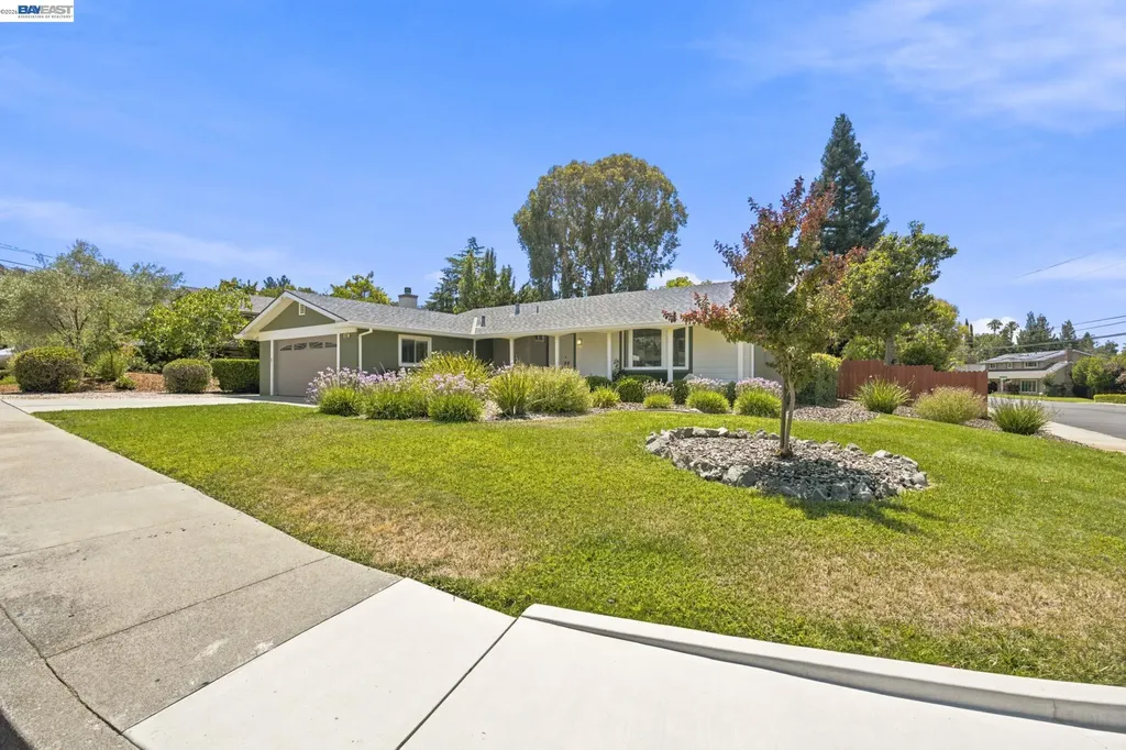 1082 Springfield Drive Walnut Creek CA 94598