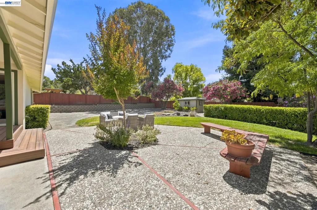 1082 Springfield Drive Walnut Creek CA 94598