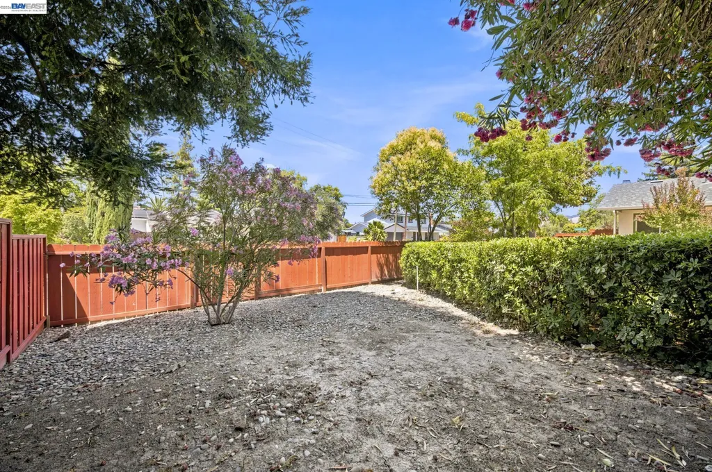 1082 Springfield Drive Walnut Creek CA 94598