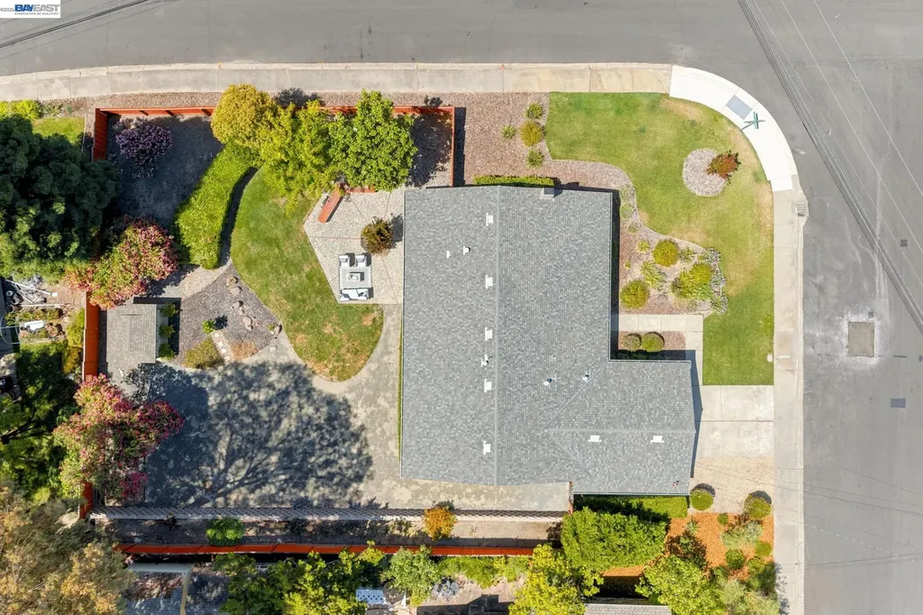 1082 Springfield Drive Walnut Creek CA 94598
