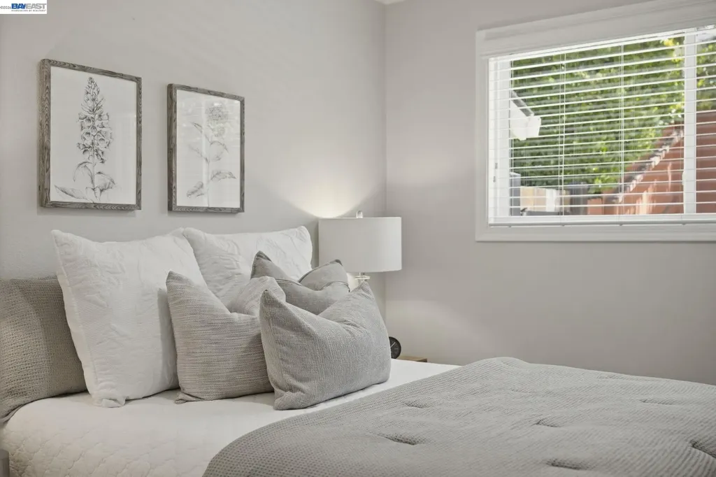 1082 Springfield Drive Walnut Creek CA 94598