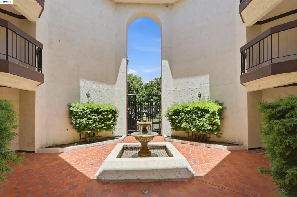 39821 Cedar Boulevard Newark CA 94560