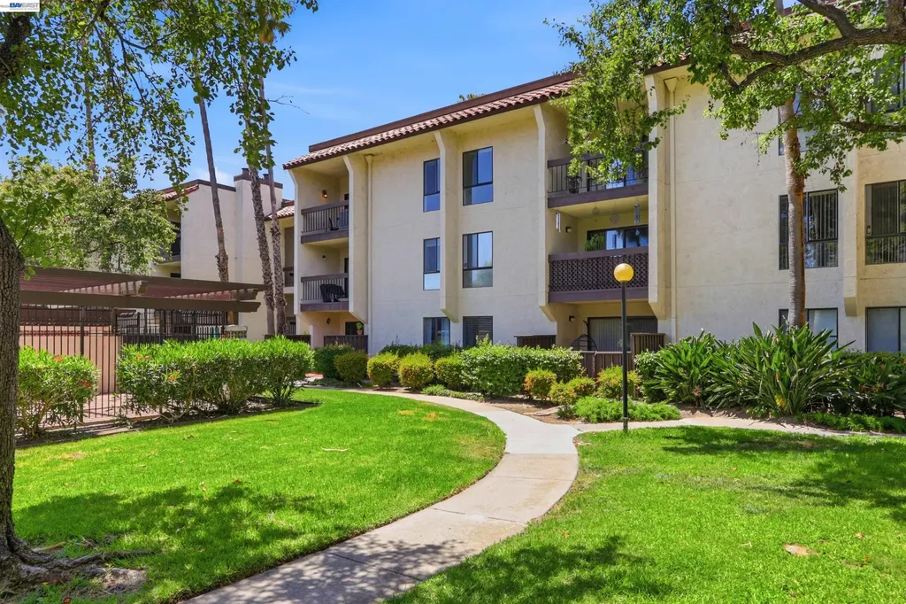 39821 Cedar Boulevard Newark CA 94560