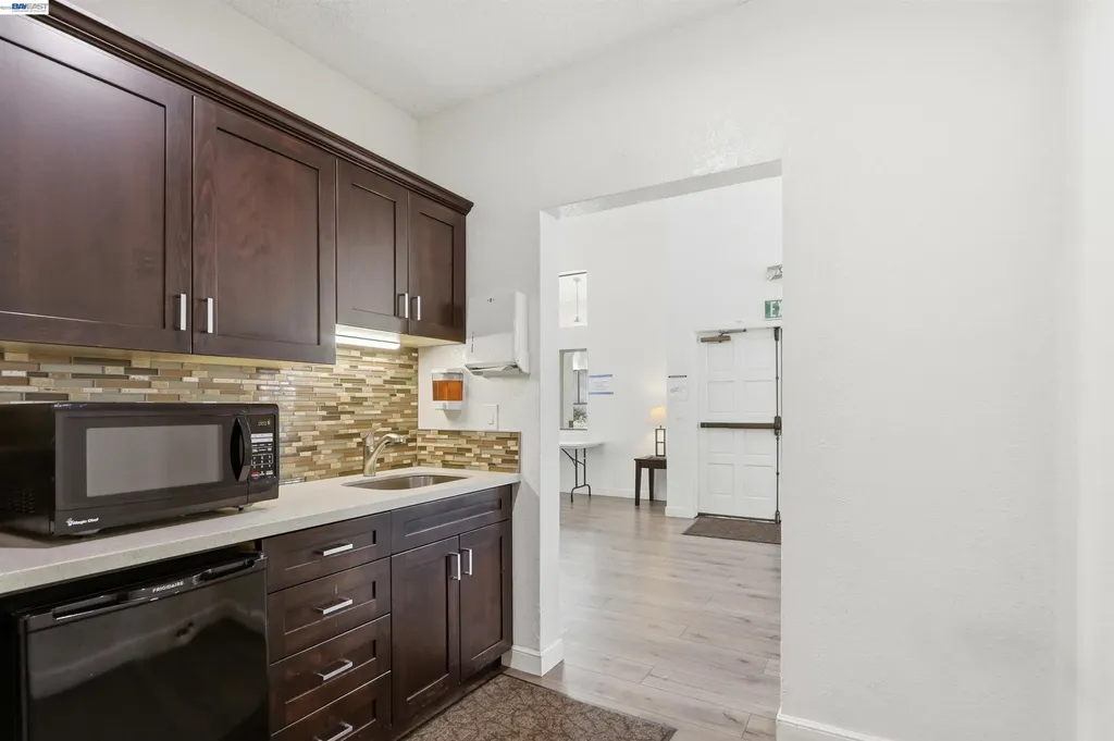 39821 Cedar Boulevard Newark CA 94560